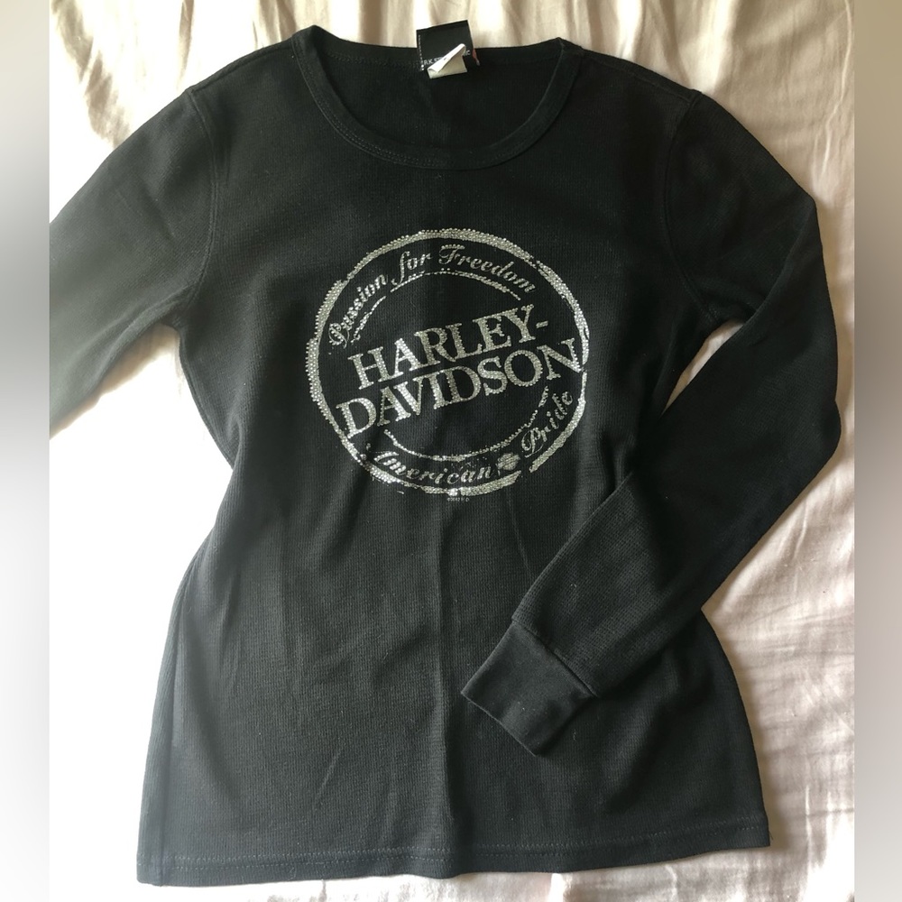 Harley Davidson black long slevee